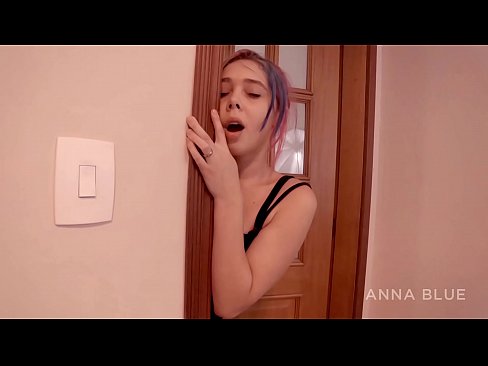 ❤️ 我回到了我的兄弟身上。我和他的女朋友發生了性關係。女同性戀的回報。 ❤❌ 肛視頻 在我們 ❌