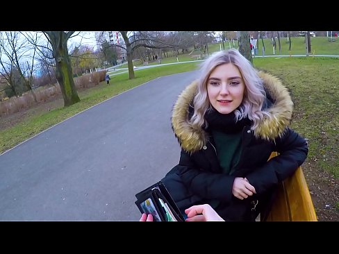 ❤️ 為了錢吞下陌生人的熱精液 - Eva Elfie 在公園裡口交 ❤❌ 肛視頻 在我們 ❌